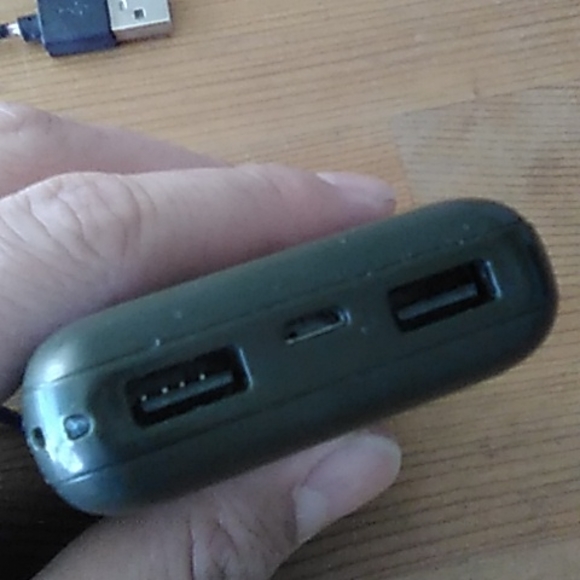 Power bank - Picture 3 of 6